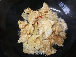 儿菜烩豆腐皮的做法步骤：6