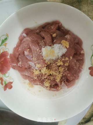 双色肉丝的做法步骤：5