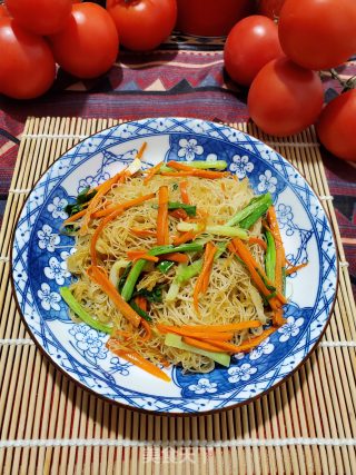 素炒细米粉的做法步骤：7