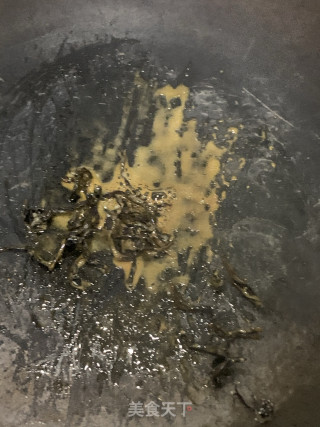 自制焦糖奶茶的做法步骤：5