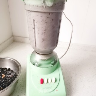 自制黑豆豆腐的做法步骤：2