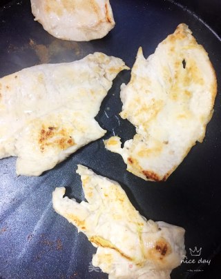 减脂鸡胸肉的做法步骤：5