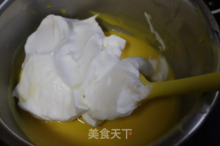 牛奶戚风的做法步骤：6