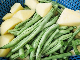 家常烧豆角的做法步骤：2