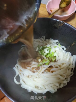 牛腩挂面的做法步骤：6