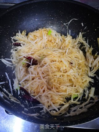 萝卜炒粉条的做法步骤：10