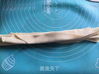 手擀面的做法步骤：8