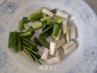 郫县豆瓣鱼的做法步骤：1