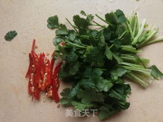 香菜拌豆腐皮的做法步骤：4