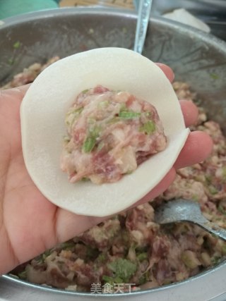 芹菜猪肉馅灌汤饺的做法步骤：6