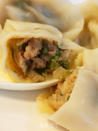 芹菜猪肉馅灌汤饺的做法步骤：10
