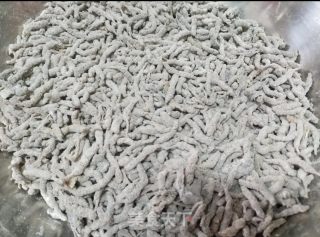 美味的民间蒸食枸蒲穗的做法步骤：2
