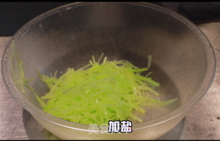 红油牛肉的做法步骤：4