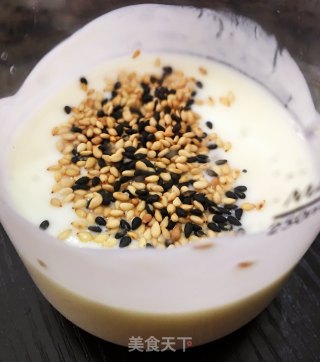 圣女果核桃奶昔的做法步骤：4