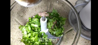 豌豆蔬菜鸡肉圆子的做法步骤：2