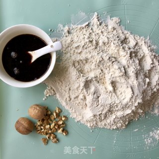 红糖核桃馒头的做法步骤：1