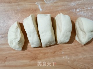 香菇肉包子的做法步骤：7