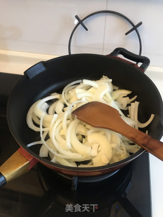 牛丼的做法步骤：5