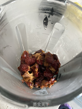 纸杯版枣糕的做法步骤：2
