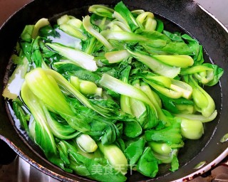 油菜胡萝卜烧豆腐的做法步骤：2