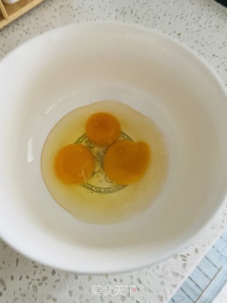 炸鸡翅的做法步骤：2