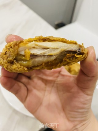 炸鸡翅的做法步骤：3