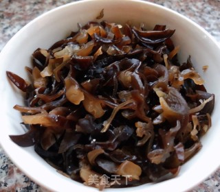 酸辣汤的做法步骤：3