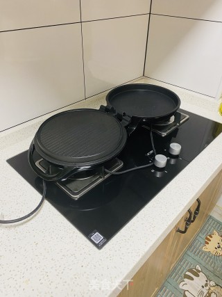 电饼铛烤牛肉的做法步骤：2