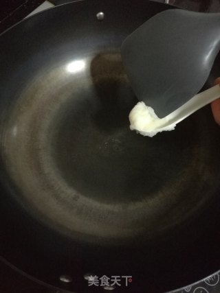 清汤宫面的做法步骤：3