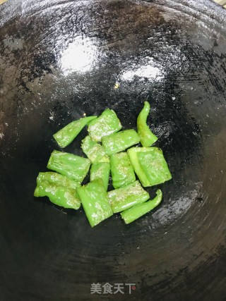 虎皮尖椒的做法步骤：4