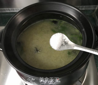 小米海参粥的做法步骤：11