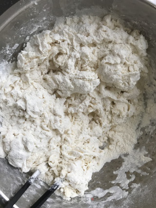 土豆家～～【奶香红糖双色馒头】的做法步骤：4