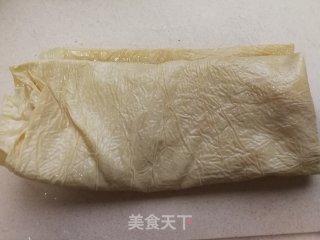 荆芥拌豆腐皮的做法步骤：1