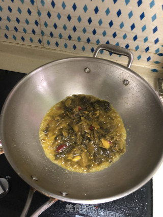 酸菜鱼片的做法步骤：2