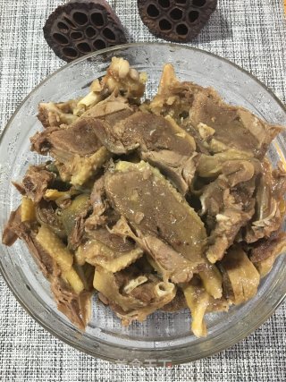 焖烧老鸭的做法步骤：8