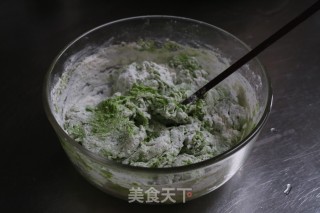 手擀菠菜面的做法步骤：4