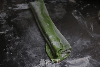手擀菠菜面的做法步骤：8