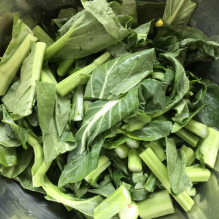炒菜心的做法步骤：2