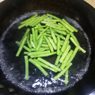 腐乳拌豆角的做法步骤：4