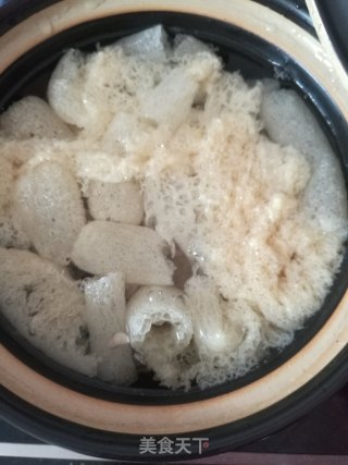 竹荪猪舌汤的做法步骤：6