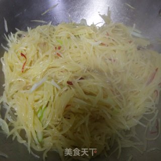 素炒土豆丝的做法步骤：7