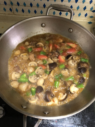双菇烧排骨的做法步骤：8