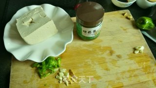 烂菘菜滚豆腐的做法步骤：1