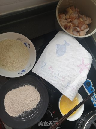 香酥炸鸡的做法步骤：3
