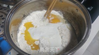 蜜红豆面包的做法步骤：1