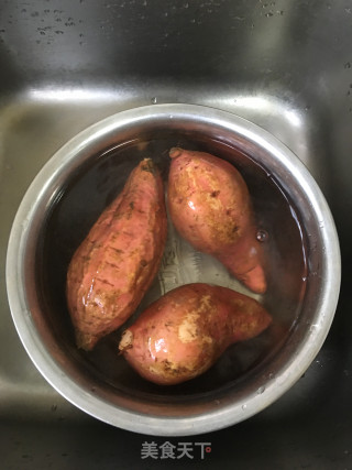 烤红薯的做法步骤：1