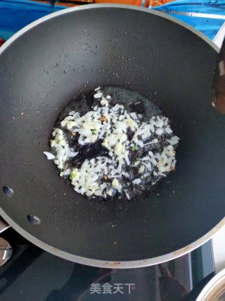 蒜香爆炒油菜的做法步骤：4