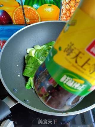 蒜香爆炒油菜的做法步骤：7