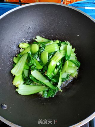 蒜香爆炒油菜的做法步骤：9
