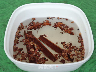五香毛豆的做法步骤：2